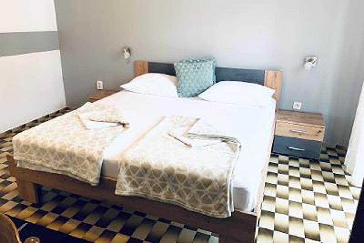 Apartments And Rooms By The Sea Starigrad, Paklenica - 6591 객실 사진