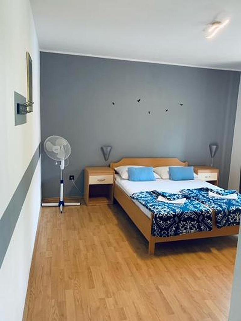 Apartments And Rooms By The Sea Starigrad, Paklenica - 6591 객실 사진