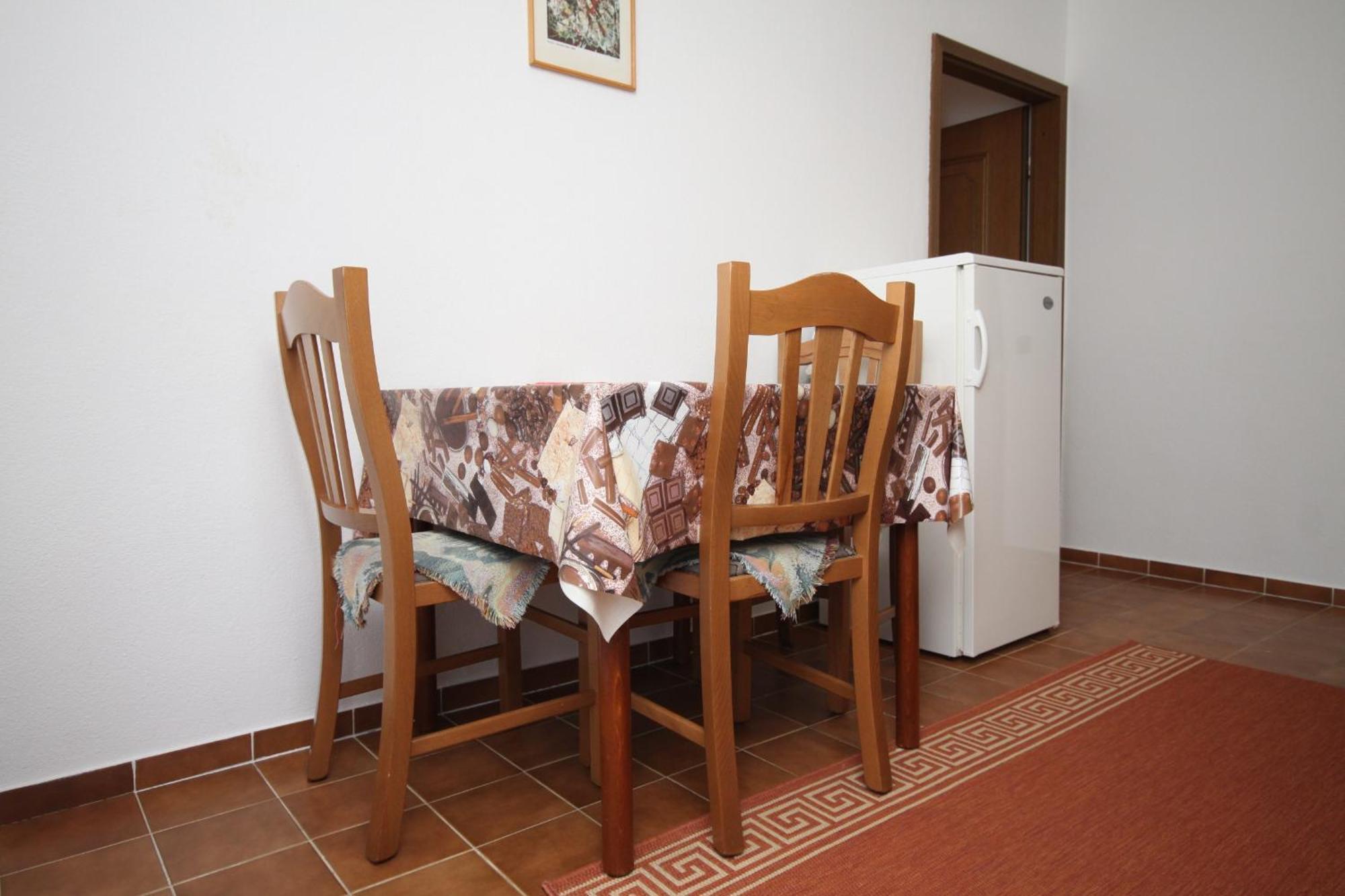 Apartments And Rooms By The Sea Starigrad, Paklenica - 6591 객실 사진